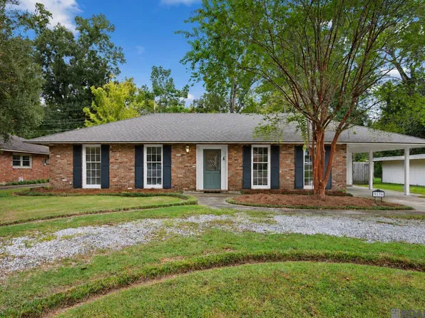 9136 S Contour Dr, Baton Rouge, LA 70809