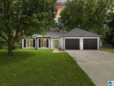 119 Oxmoor Rd, Birmingham, AL, 35209