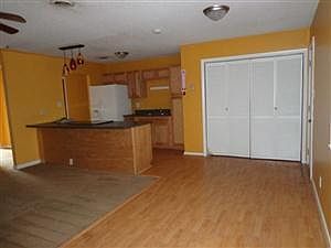3rd image of 4525 Spinel Dr