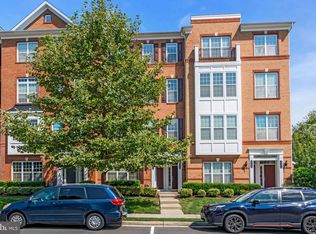 23548 Belvoir Woods Ter, Ashburn, VA 20148