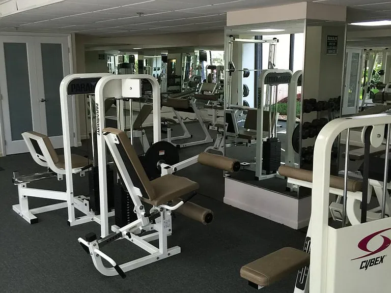Full Fitness Center