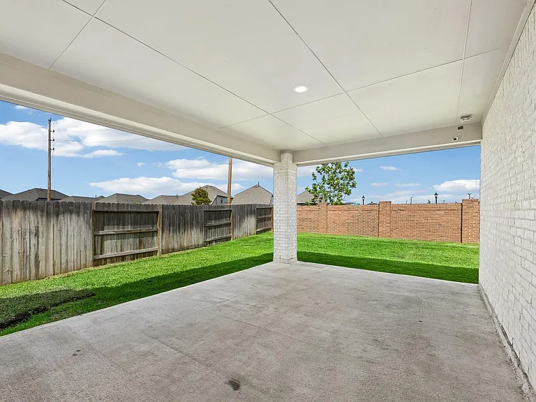 7818 Palm Glade Dr — Photo 33