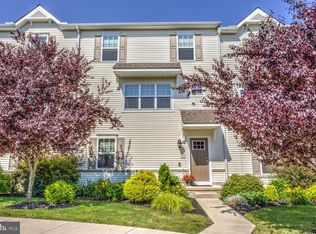 421 Pratt Cir, Willow Street, PA 17584