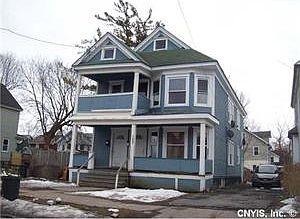 1st image of 151-53 Fernwood Ave