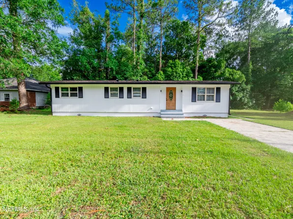 798 W PRATT Street, Starke, FL 32091