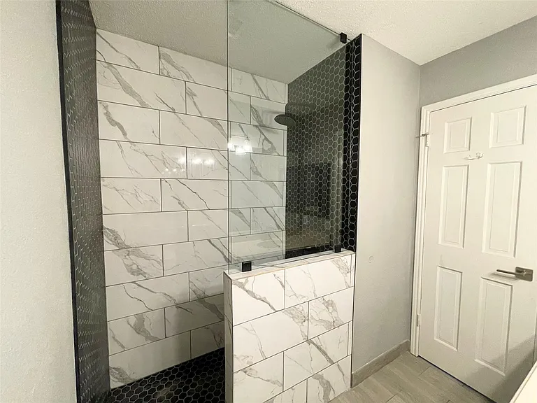 8318 Hot Springs Dr — Photo 9