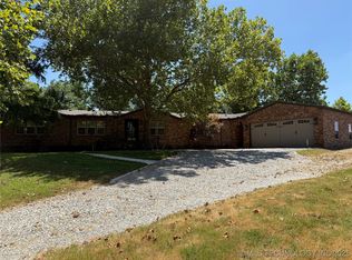 1527 Dillard Rd, Wilson, OK 73463