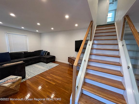 4th image of 282 Berger Ave