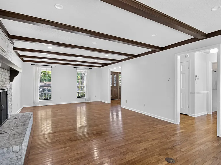17 Laver Cir — Photo 22