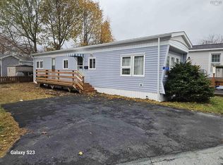 31 Chebogue Ln, Dartmouth, NS B2W1R3