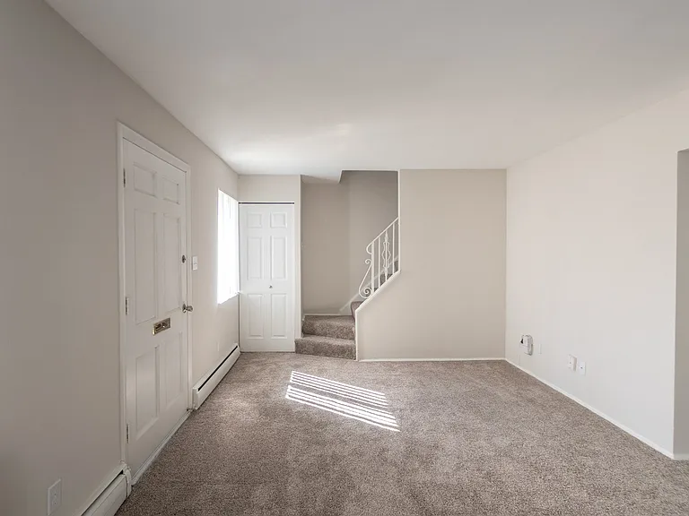 Colonial Ridge — Photo 121