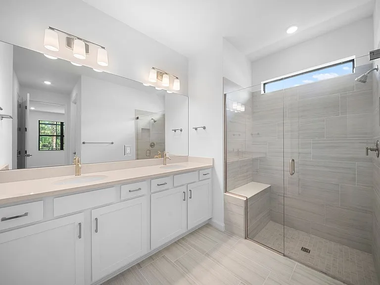 2139 Freemont Way — Photo 17