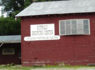 76 Shoppers Cir, Buffalo, WV 25033