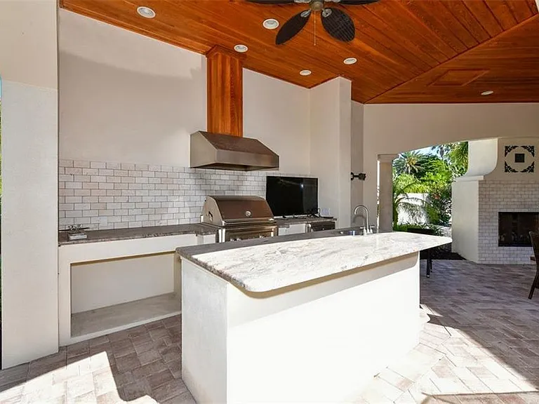 1179 Morningside Pl — Photo 47