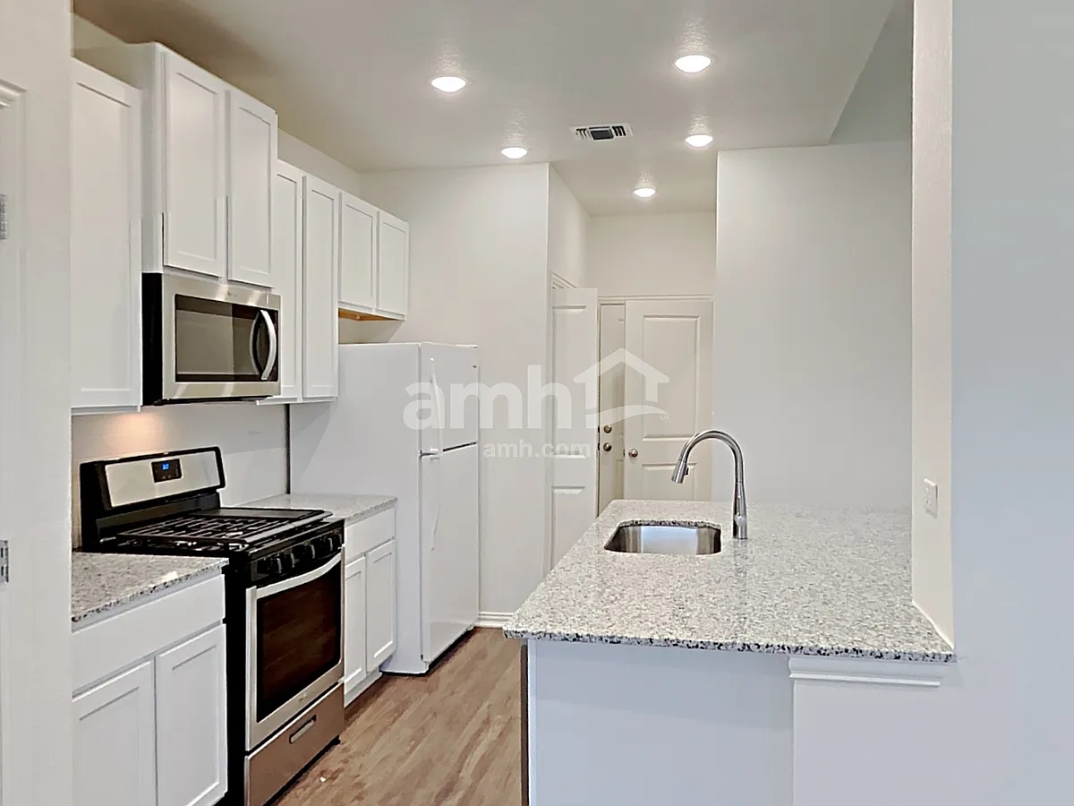 Building Photo - 348 Aspen Waters