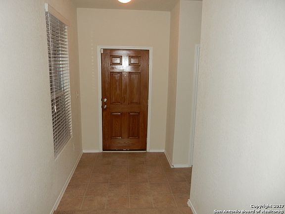 4th image of 481 Auburn Park