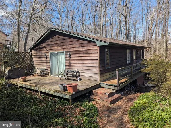 916 Ring Factory Rd, Joppa, MD 21085