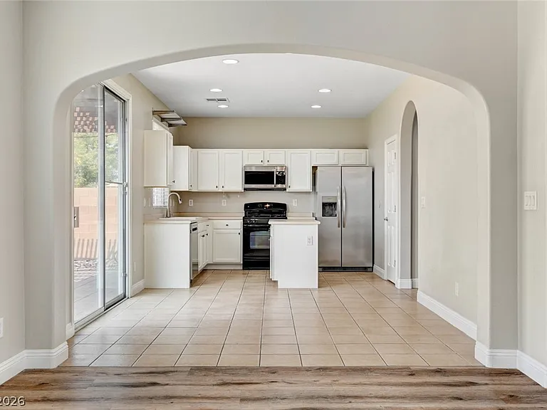 567 E Pinetop Lake St — Photo 11