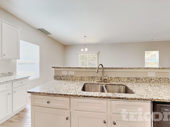 4th image of 2803 Yurman Rd