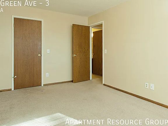4th image of 2174 Green Ave APT 11