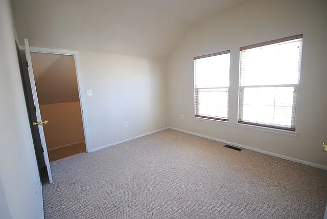 9569 Walker Way — Photo 8