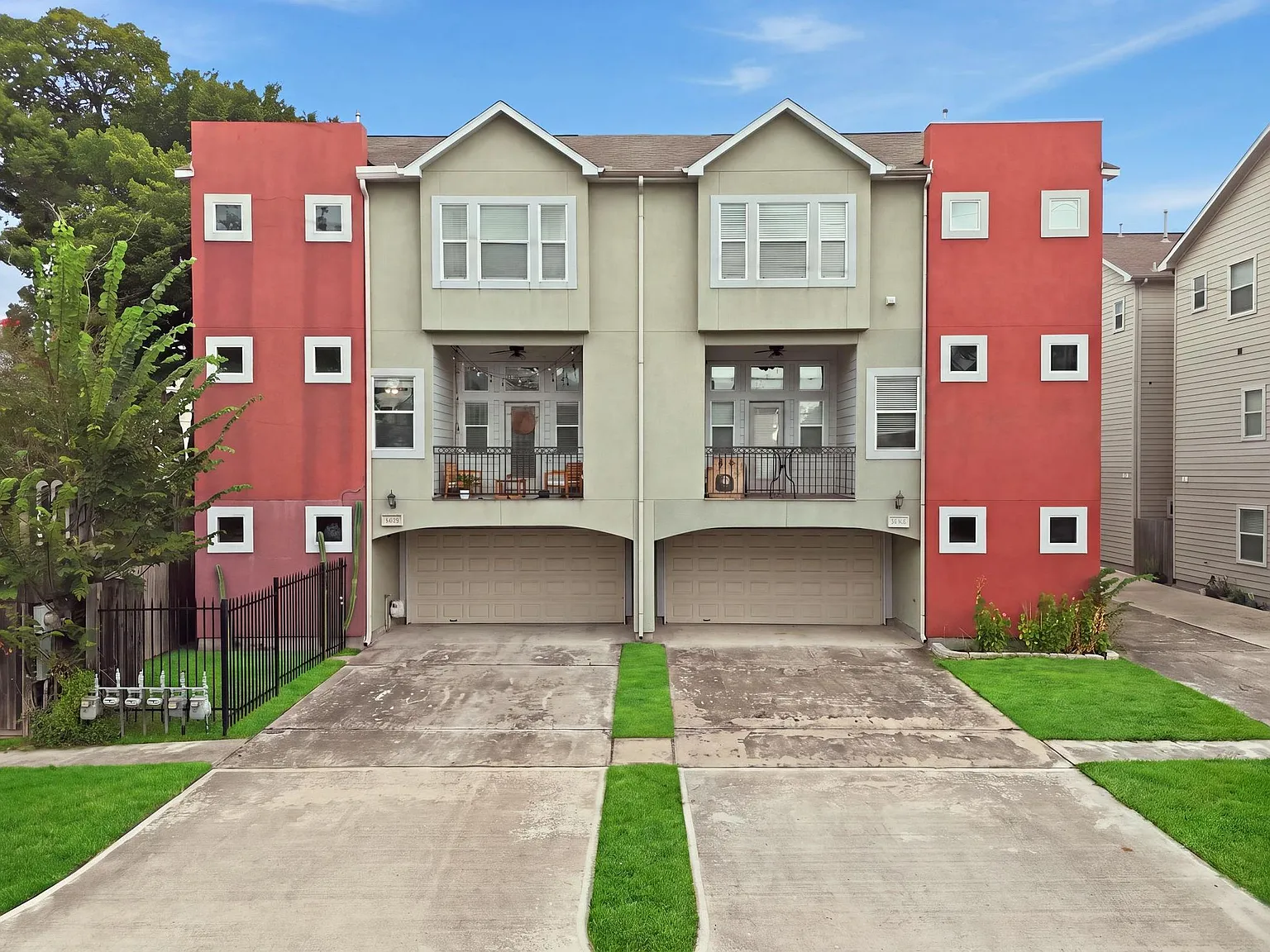3 bed, 3.5 bath, 2132 sqft, $2,700 — Photo 3