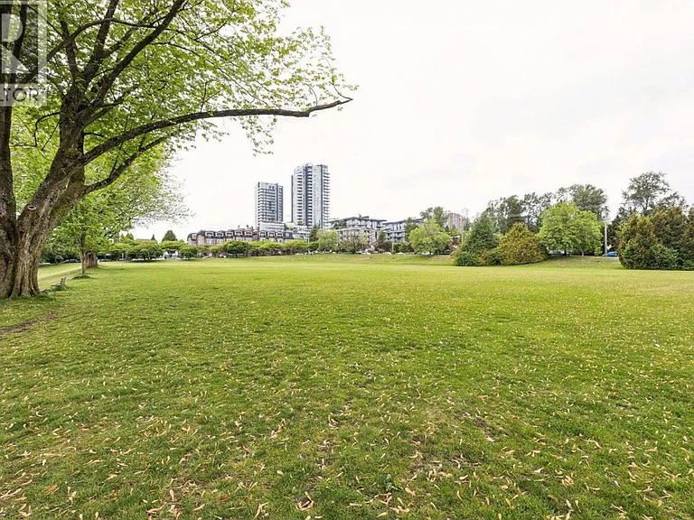 227 Waterleigh Dr #227 — Photo 41