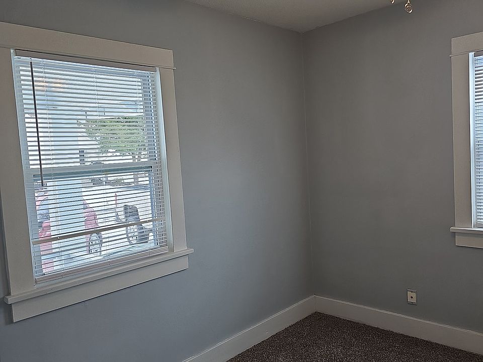 1st image of 641 Wilson St