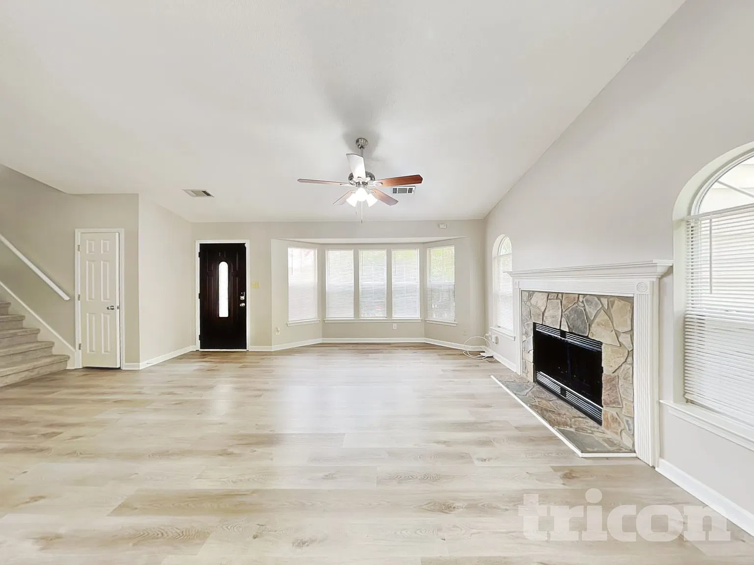 1126 Richland Trace Sugar Hill GA — Photo 3