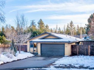 1545 SE Skylark Dr, Bend, OR 97702