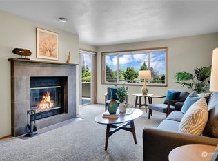 3507 SW Alaska St APT 13, Seattle, WA 98126