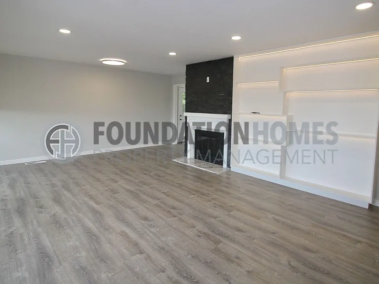 17 Portola Ave — Photo 5