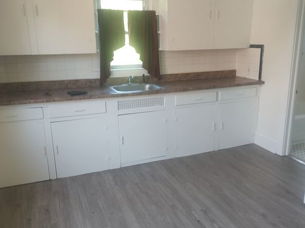 144 N Broadway APT E