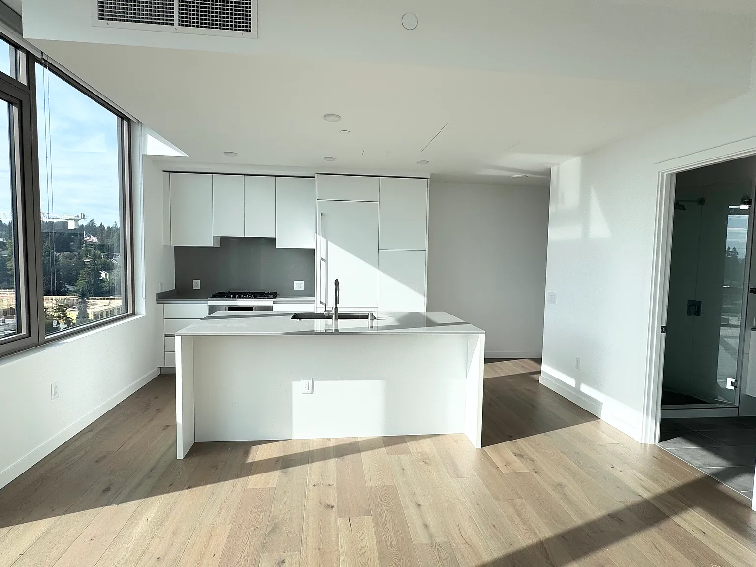 1 bed, 769 sqft, $3,600 — Photo 1