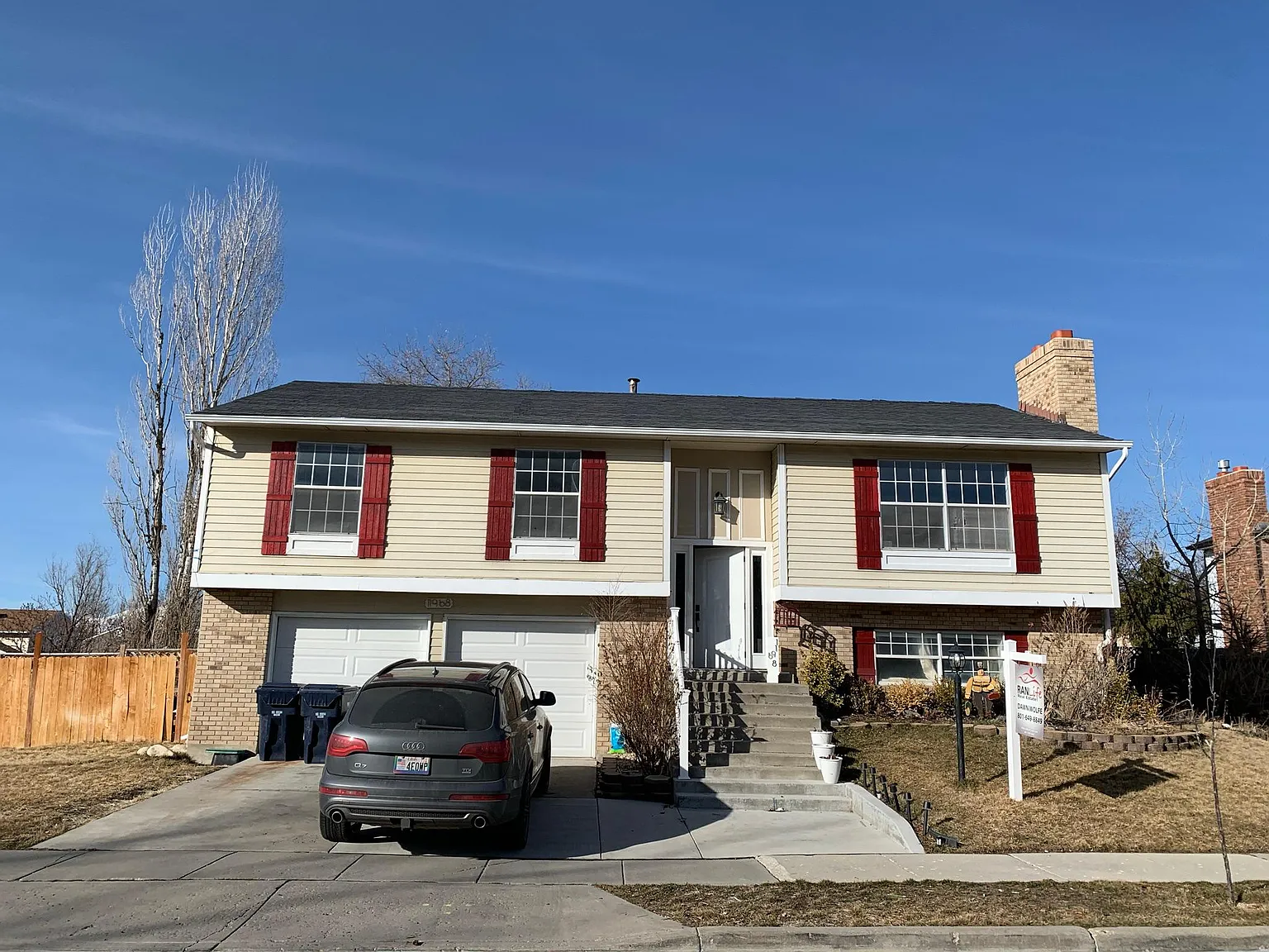 4 bed, 1938 sqft, $1,950 — Photo 1