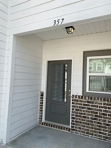 357 Sumac Trl Photo 1