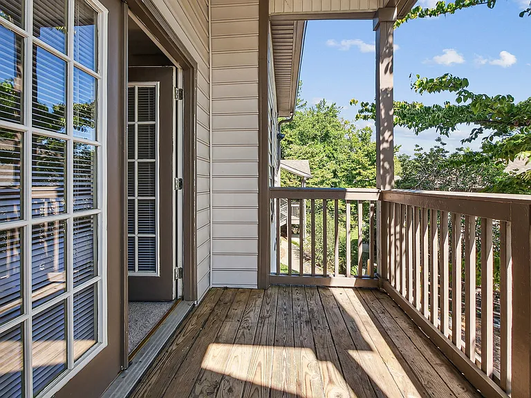 ReNew Cobb — Photo 6