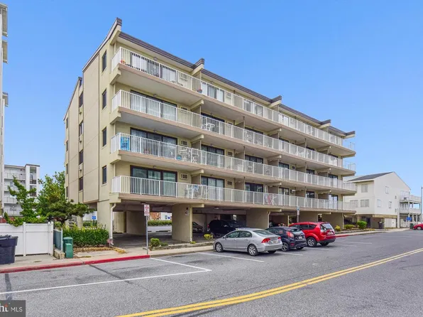 8 35th St Unit 203, Ocean City, MD 21842