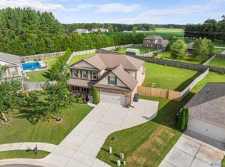 111 Lois Mance Ln, New Market, AL 35761