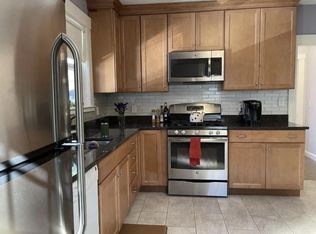 855 Beacon St #855, Newton Center, MA 02459