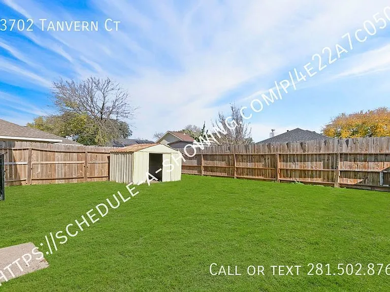 13702 Tanvern Ct — Photo 10