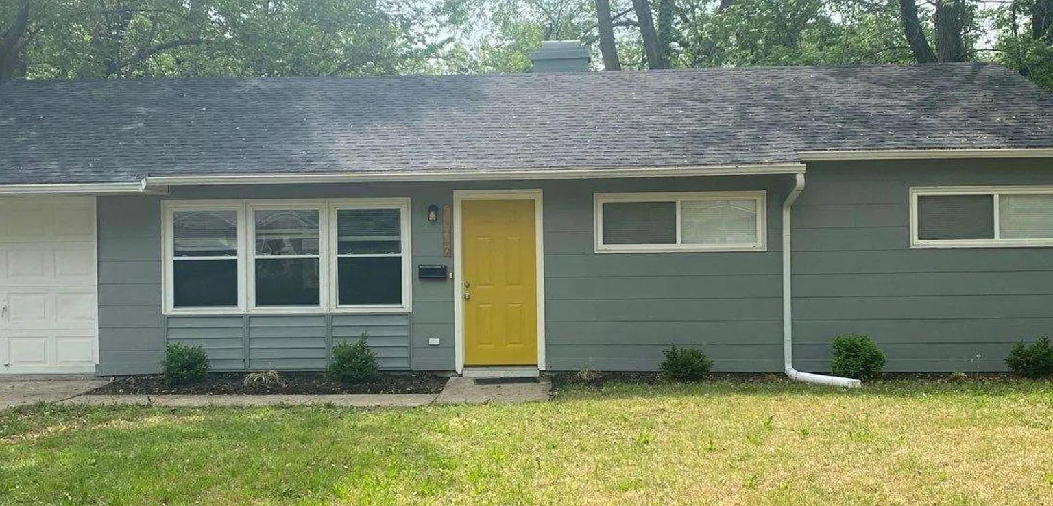 4 Bed, 1 Bath Home in South Kansas City! — Photo 1