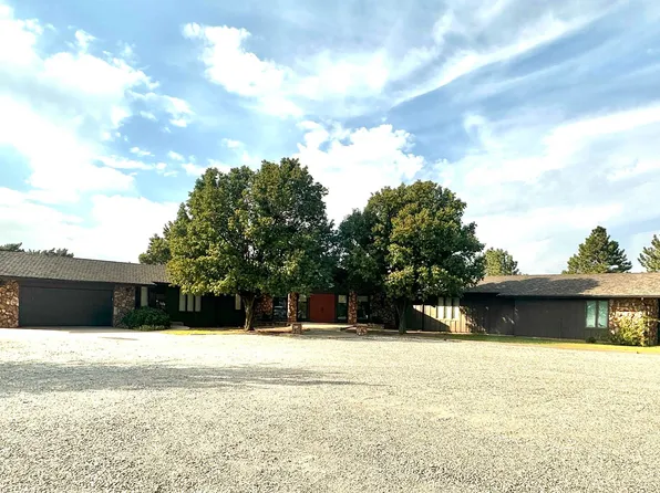 2 NW 92nd Rd, Harper, KS 67058