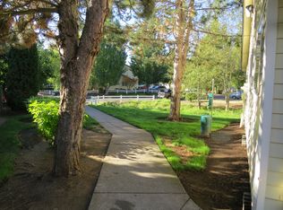1400 E St #1437E, Independence, OR 97351