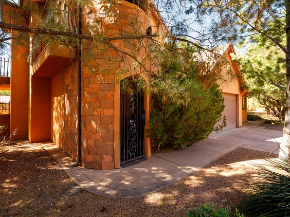 320 W Los Barancos Ln, Kanab, UT 84741