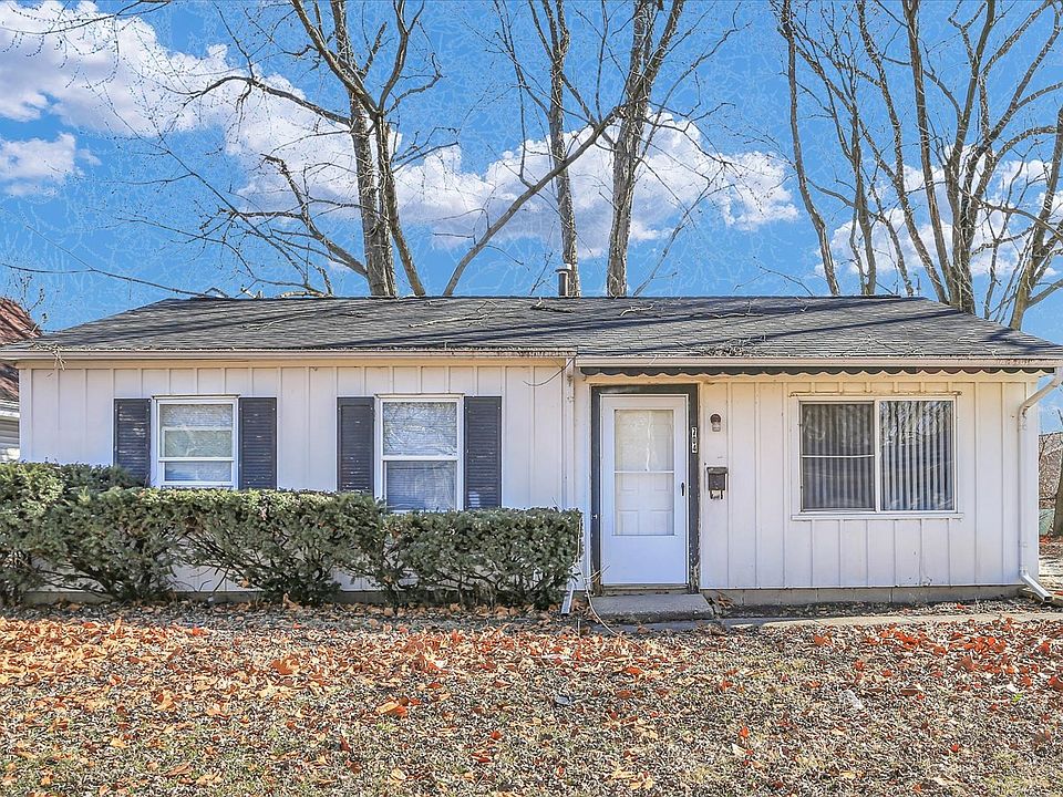 1st image of 704 S Scottswood Dr