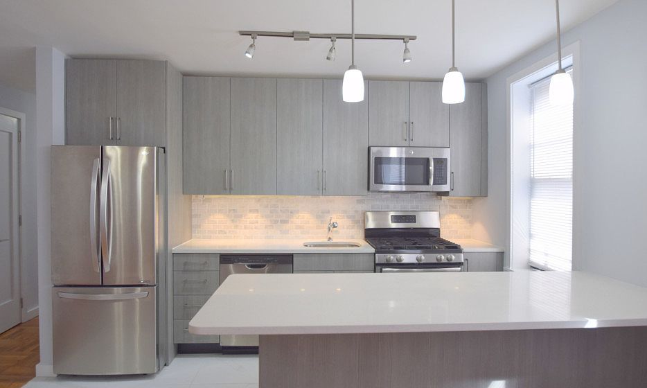 Harbor House - Kitchen - H35-05A