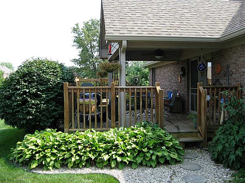Wood Deck, Covered porch
