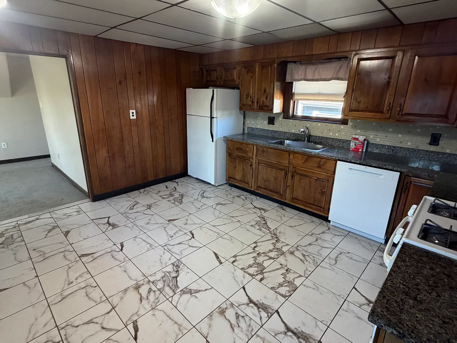 1 bed, $2,300 — Photo 3