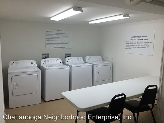 4th image of 518 E 5th St APT 4